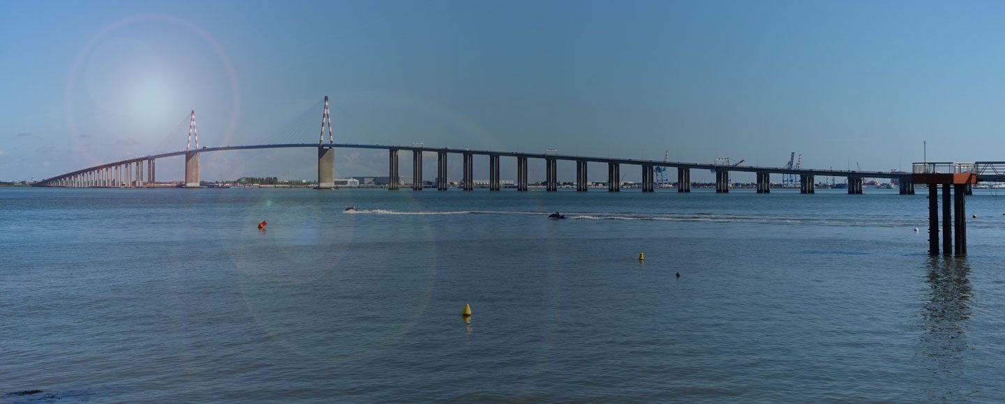 Pont de Saint Nazaire estuaire de la Loire